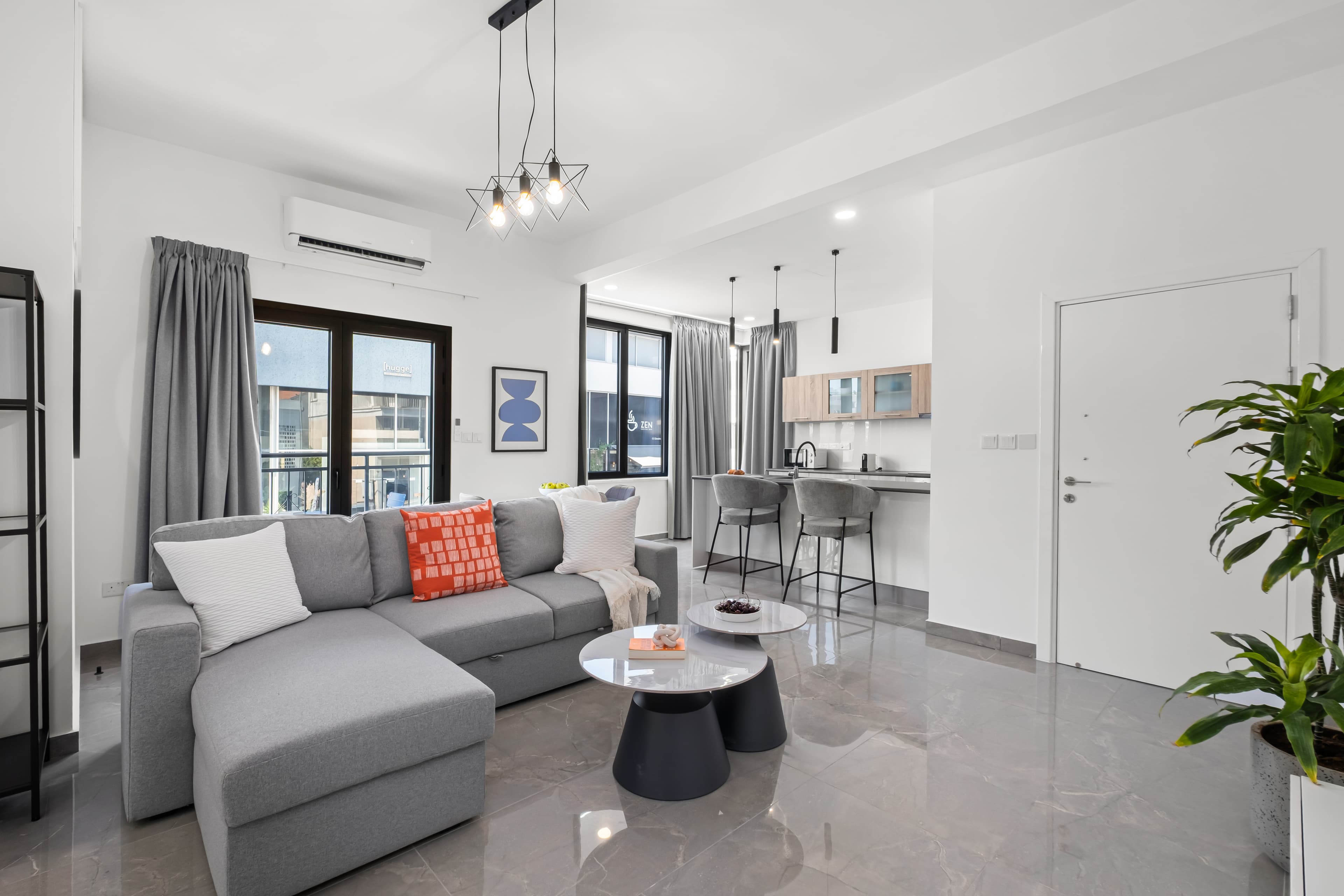 Theon Urban Suites — Superior — photo 5