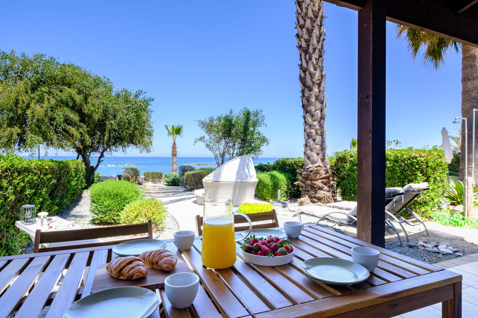 Aura Beachfront — photo 2