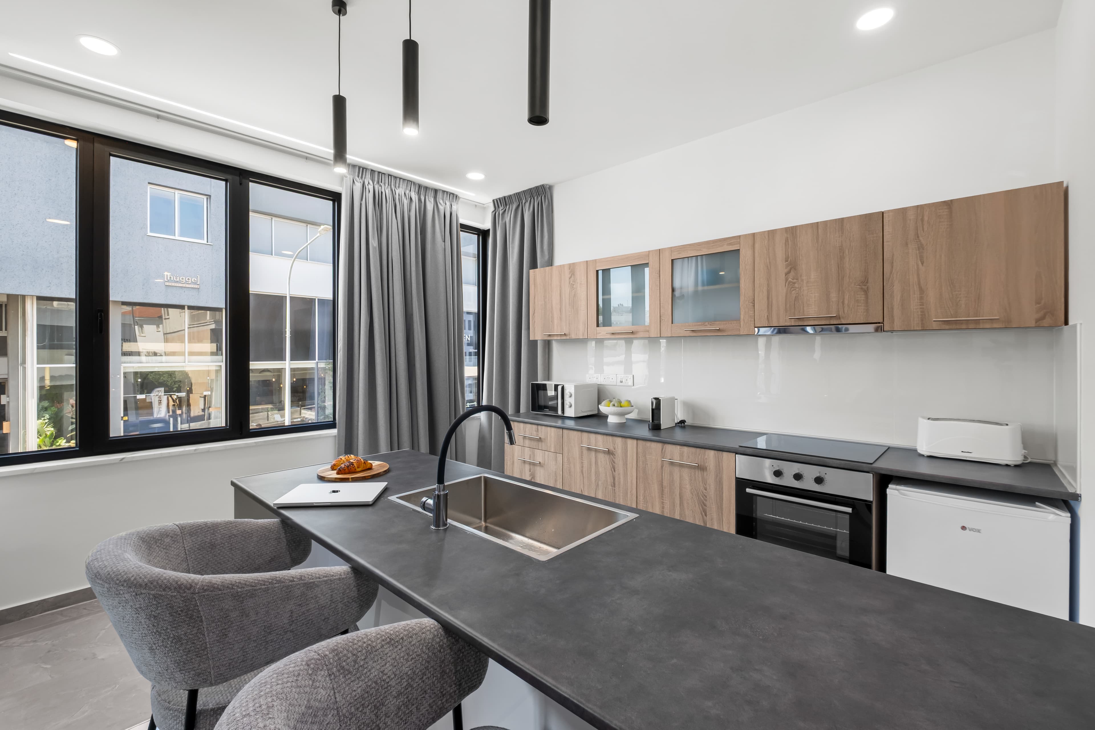 Theon Urban Suites — Superior — photo 2